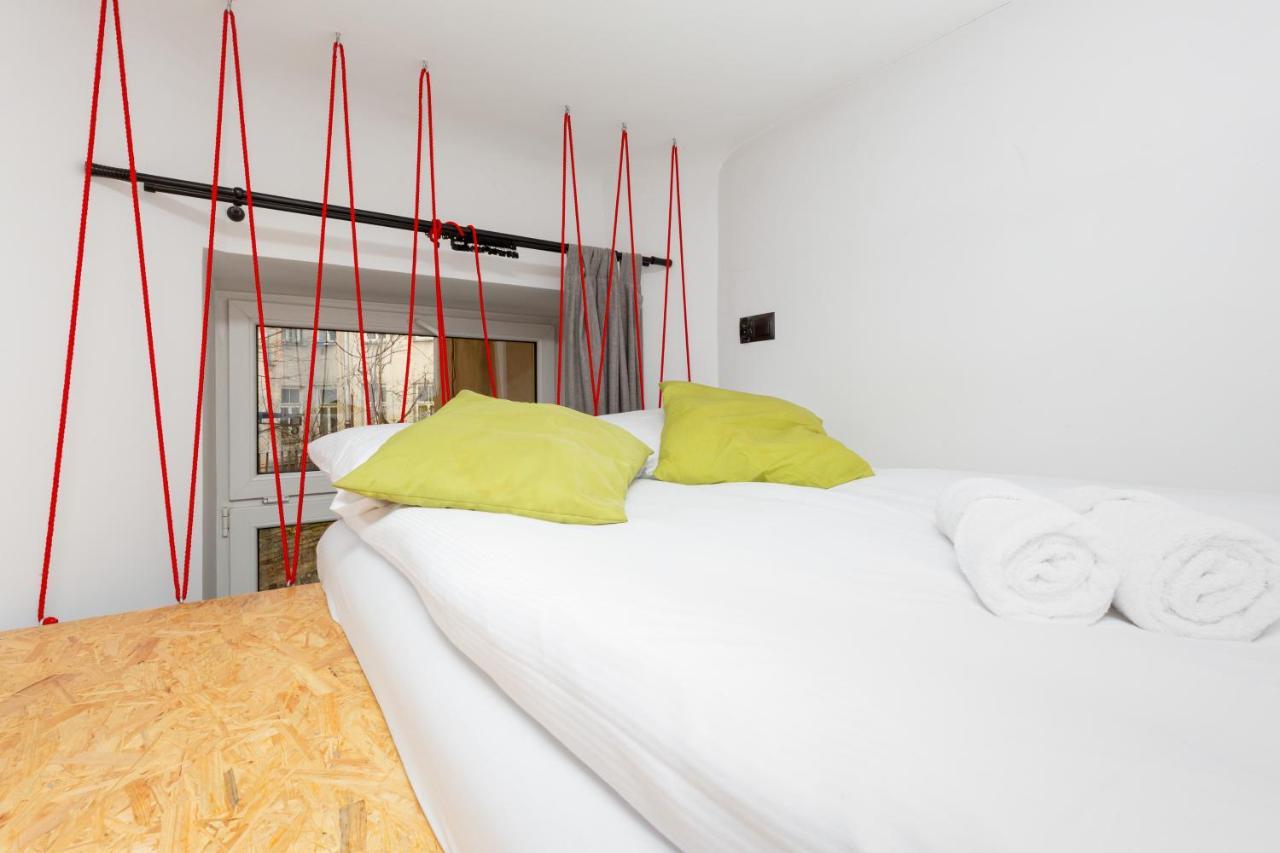 Downtown Studio Apartment Poznanska By Renters Warszawa Exteriör bild