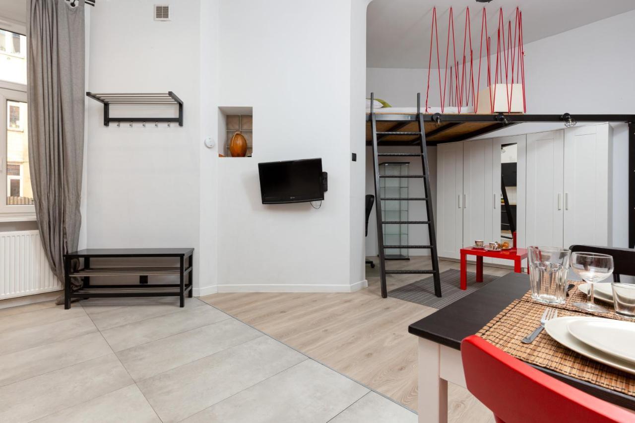 Downtown Studio Apartment Poznanska By Renters Warszawa Exteriör bild